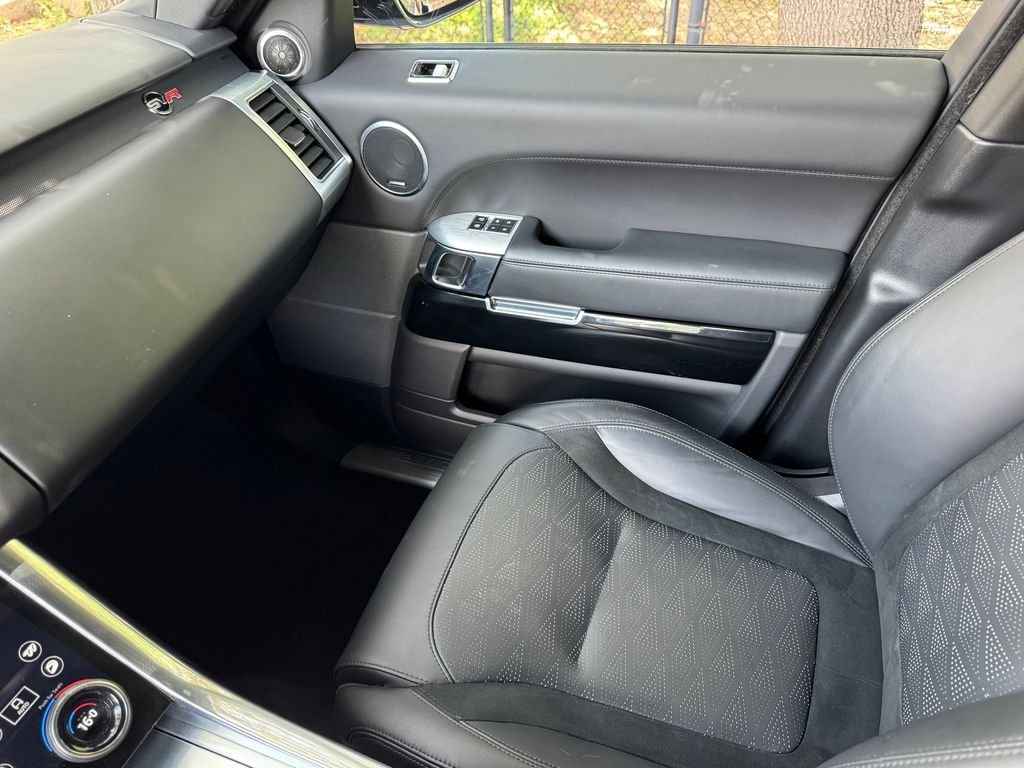 Used 2021 Blue Land Rover SVR image 37