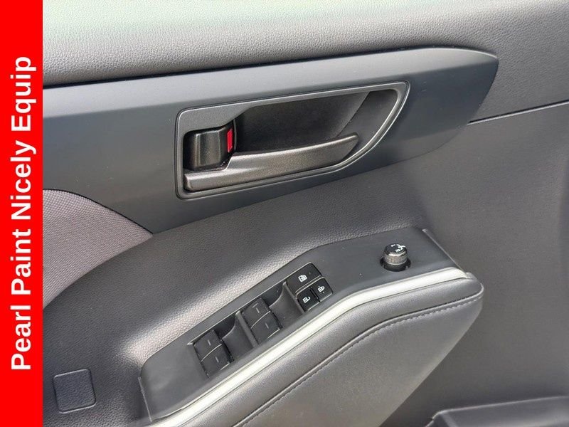 Used 2023 Pearl Toyota LE image 19