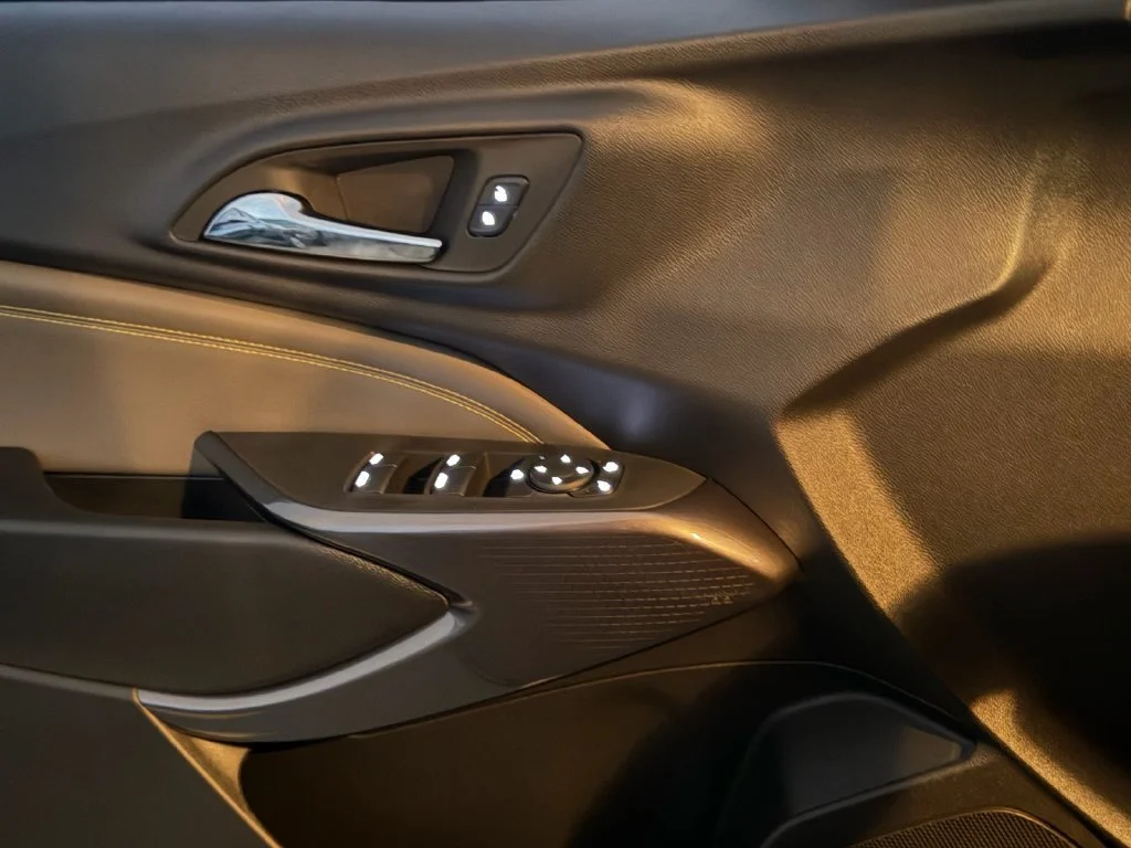 New 2026 Cacti Green Chevrolet ACTIV image 11