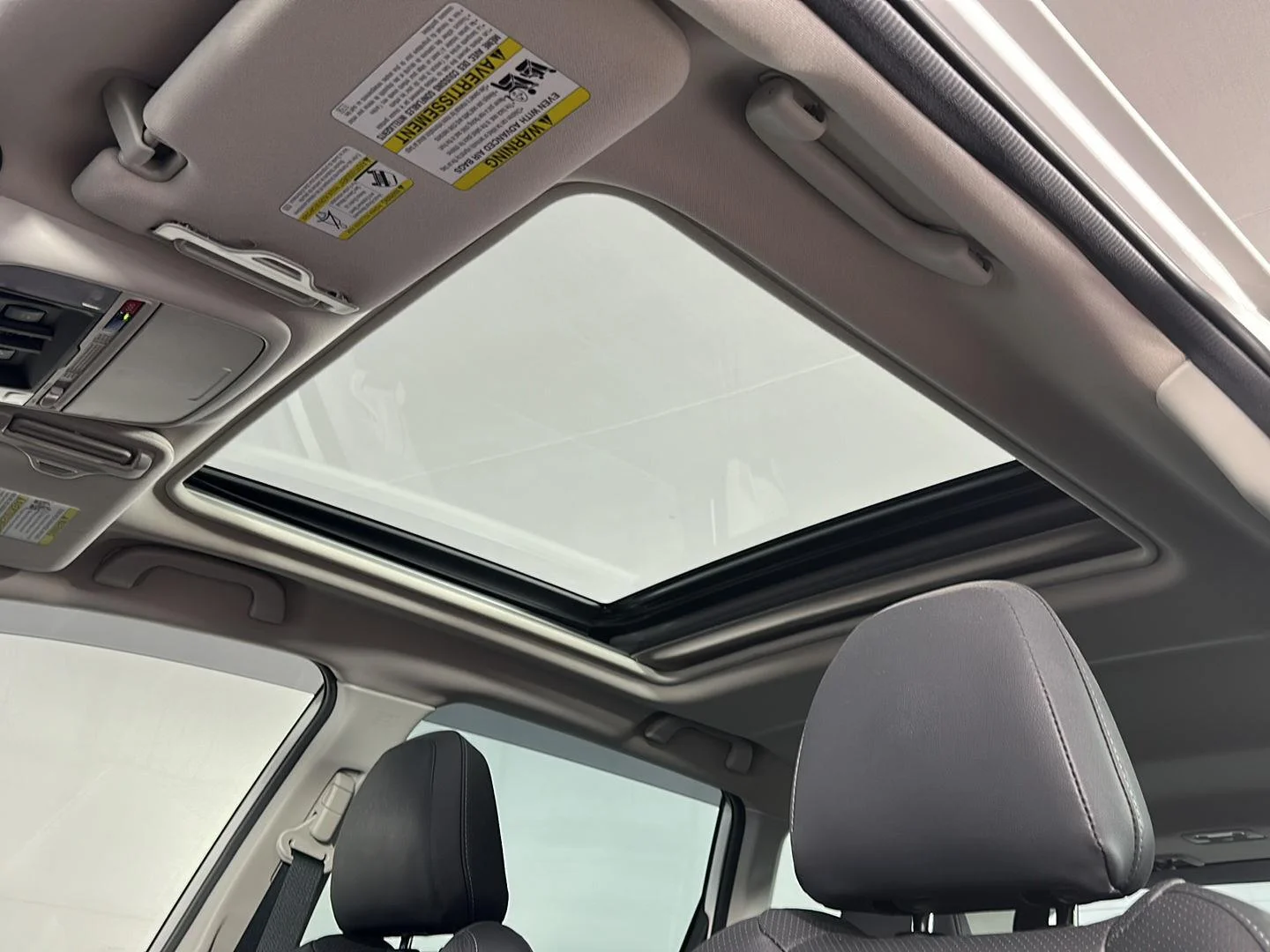 Used 2023 Crystal White Pearl Subaru Touring image 23