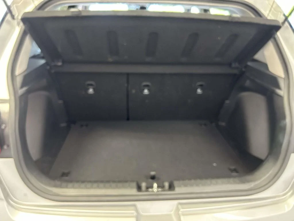Used 2025 Silver Hyundai SEL image 11