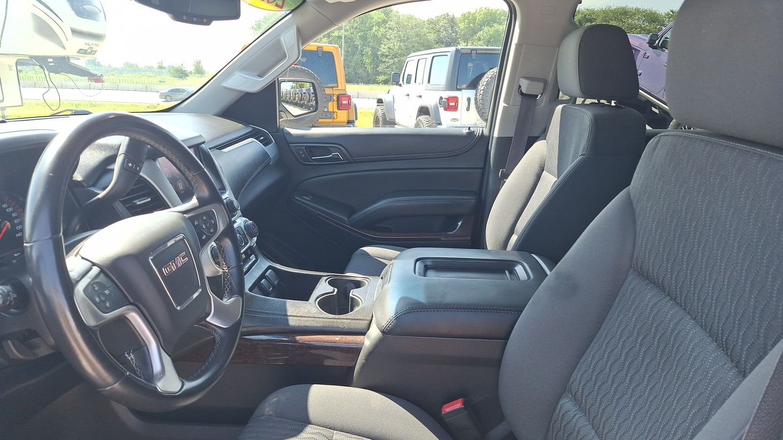 Used 2016 Silver GMC SLE image 11