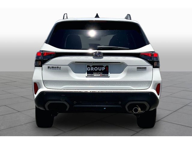 New 2026 CRYSTAL WHITE PEARL Subaru Limited Hybrid image 4
