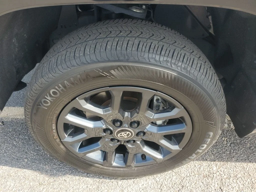 Used 2025 Gray Toyota Platinum image 12
