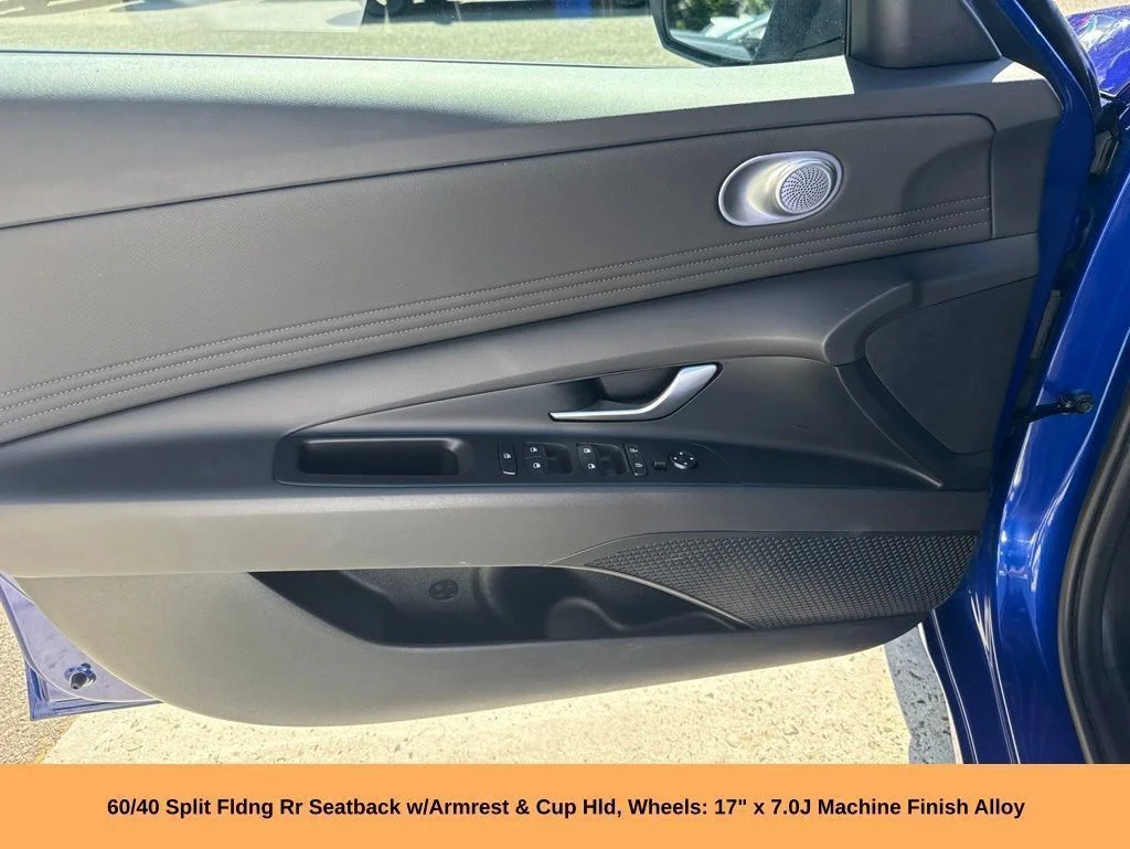 Used 2024 Blue Hyundai SEL image 13