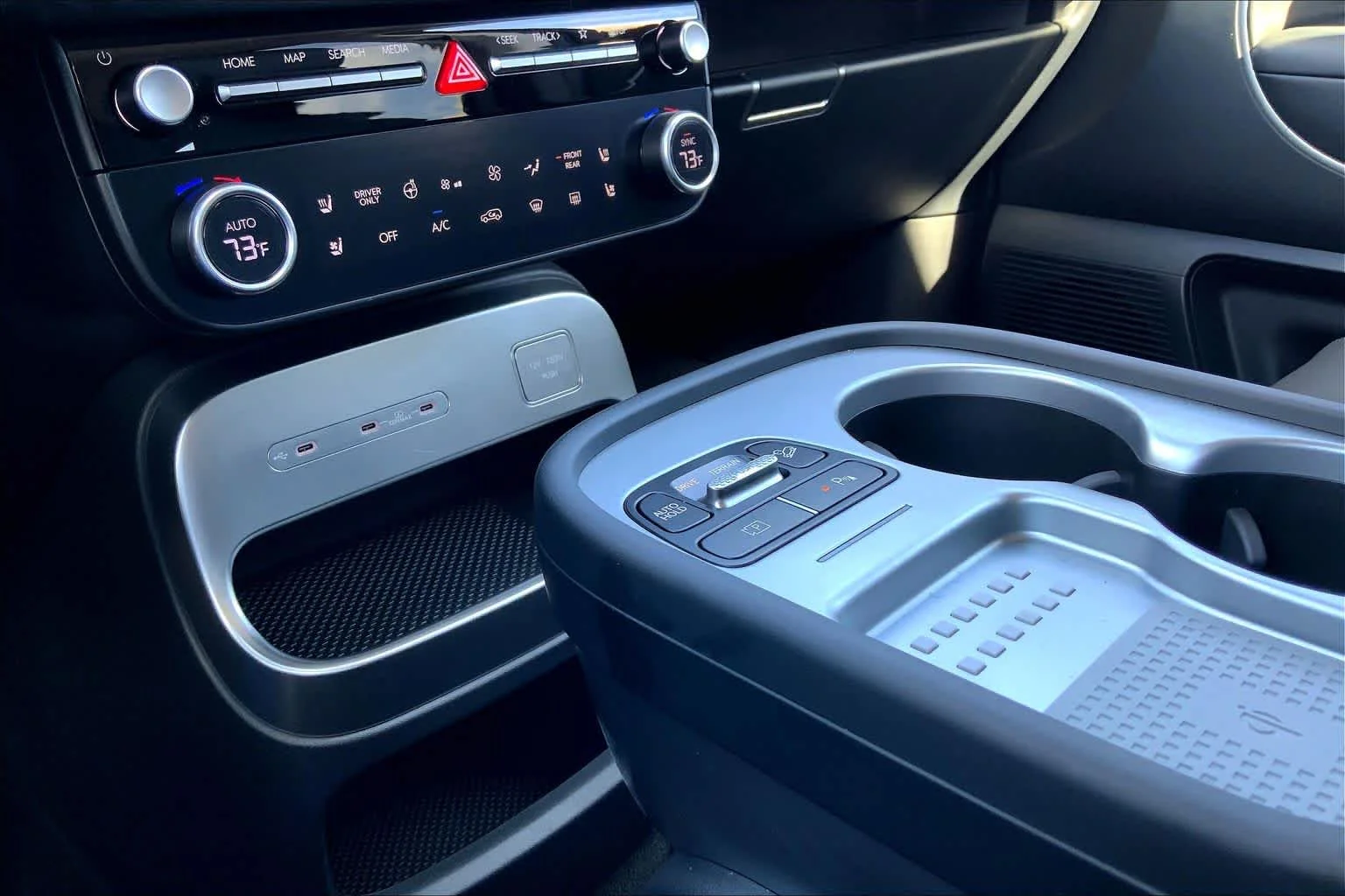 2026 Hyundai IONIQ 9 SEL - Photo 16