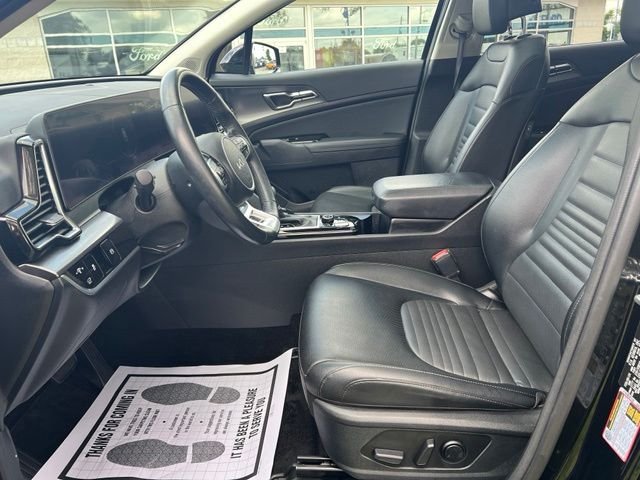 Used 2024 Black Kia SX-Prestige image 10