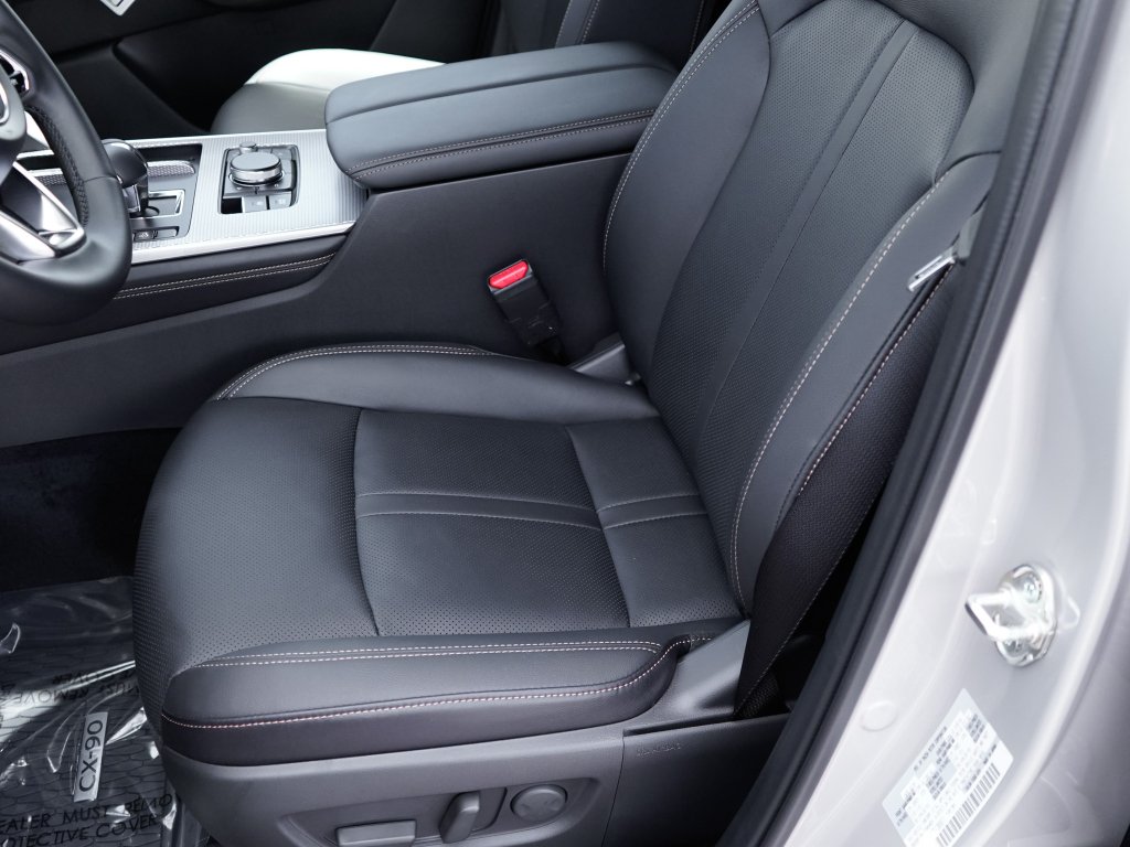 New 2026 Platinum Quartz Mazda Preferred image 30