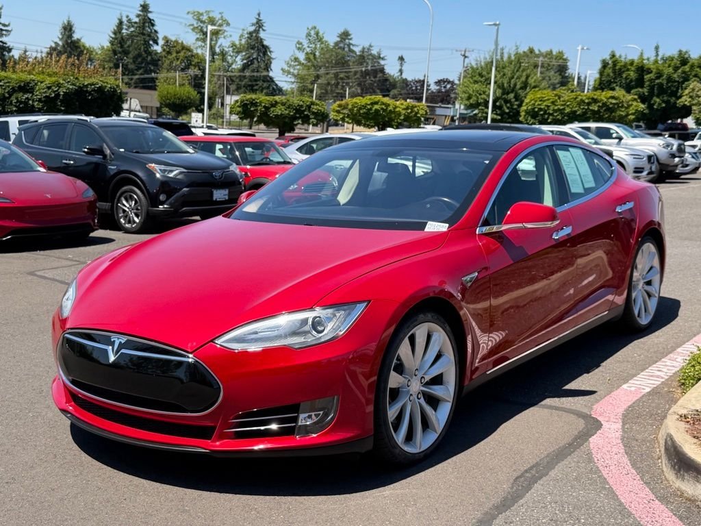 Used 2013 Red Tesla Performance image 4