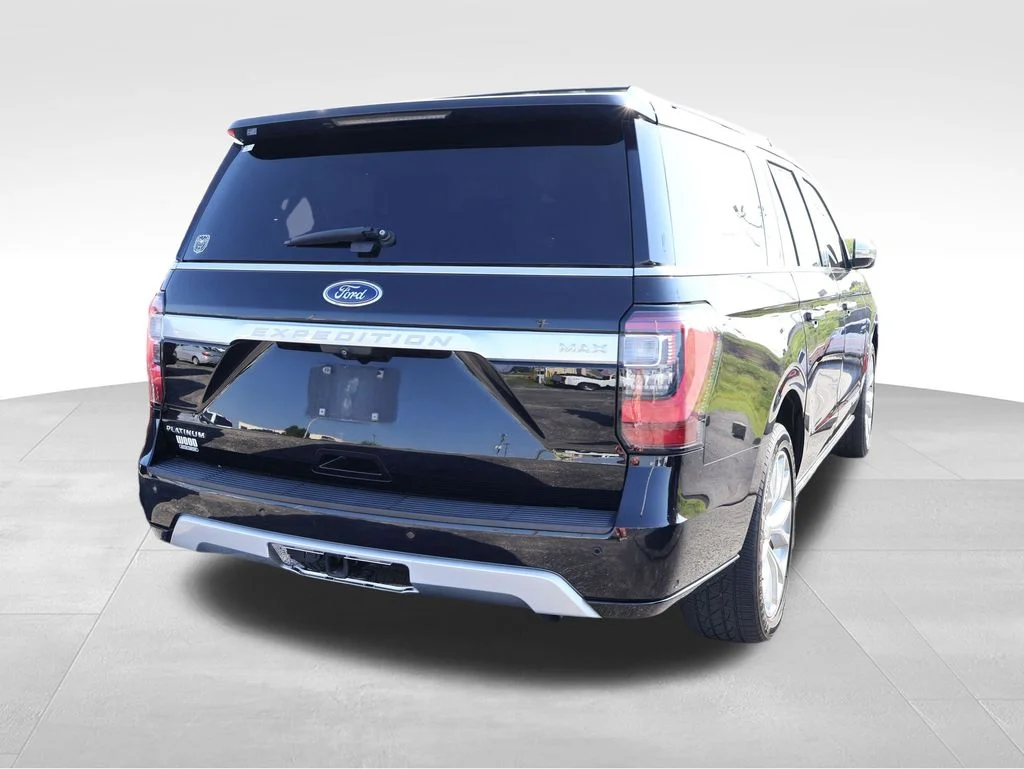 Used 2019 Black Ford Platinum image 13