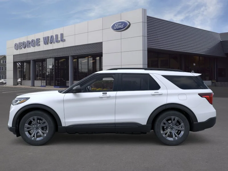 New 2026 Star White Metallic Tri-Coat Ford Active image 26