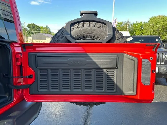 New 2026 Firecracker Red Clear-Coat Exterior Paint Jeep Willys image 10