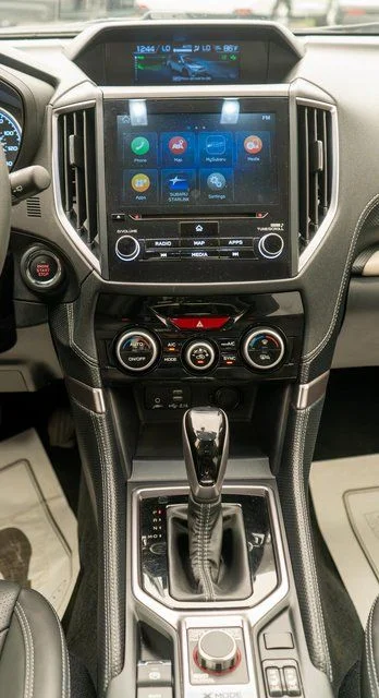 Used 2023 Silver Subaru Limited image 15
