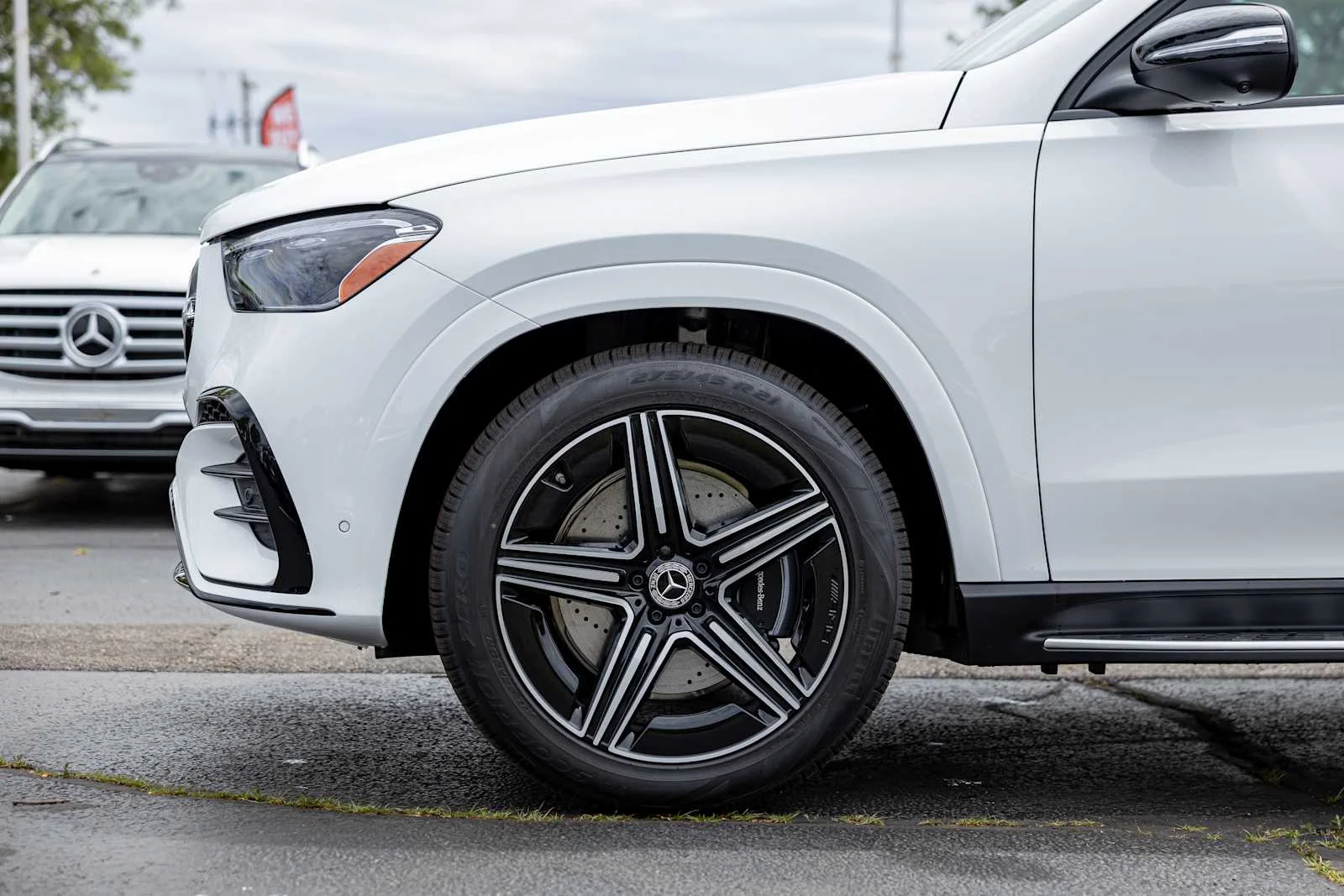 New 2026 Polar White Mercedes-Benz GLE 450 image 35
