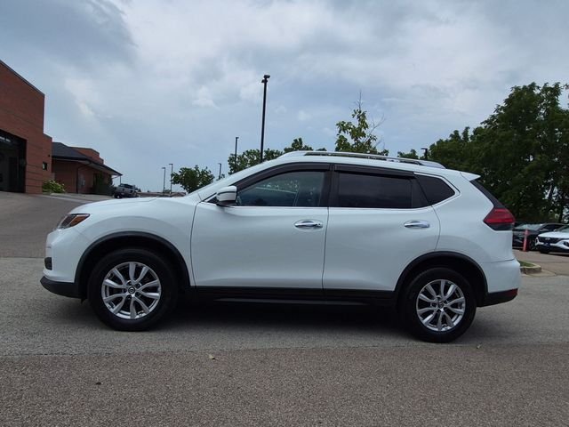 Used 2017 White Nissan SV image 4