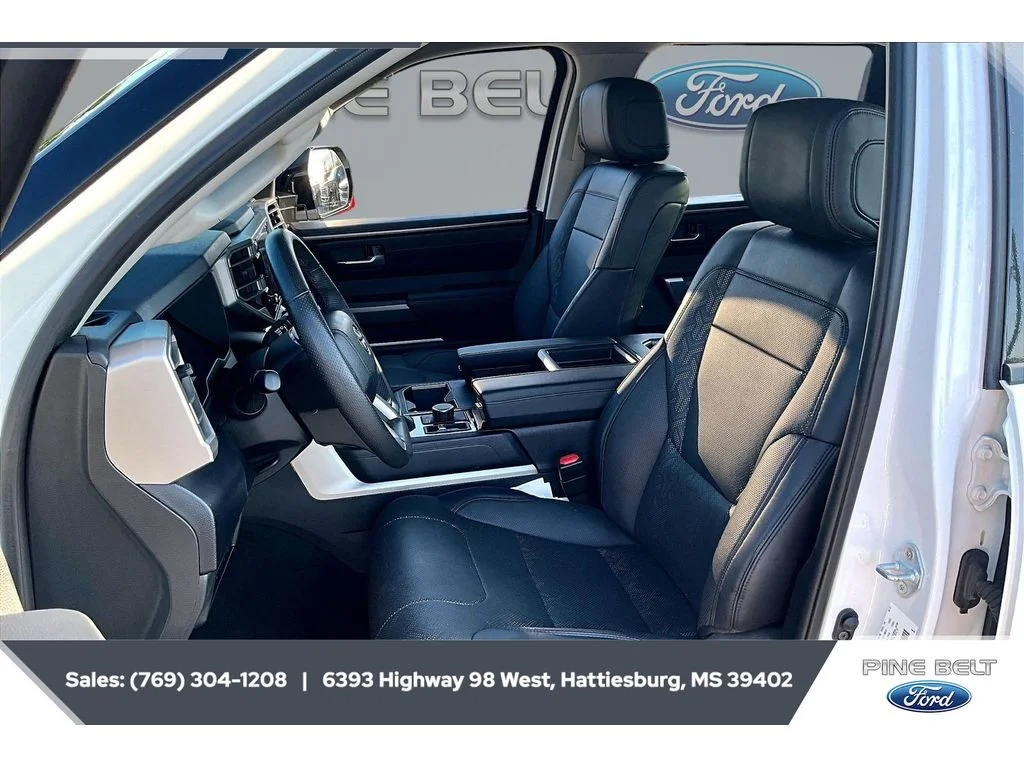 Used 2023 Ice Cap Toyota SR5 image 19