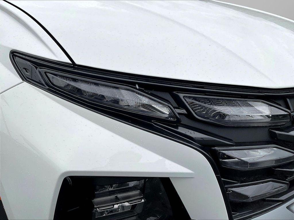 New 2026 White Hyundai SEL AWD image 32