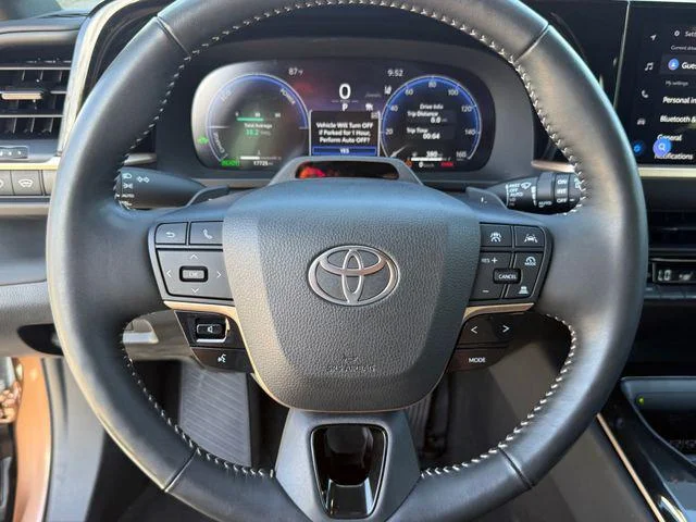 Certified Used 2025 BRONZE AGE Toyota Limited image 51