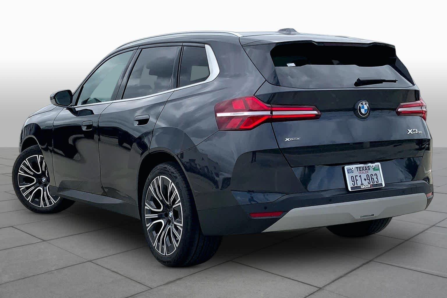 Used 2026 Dark Graphite Metallic BMW 30 xDrive image 22