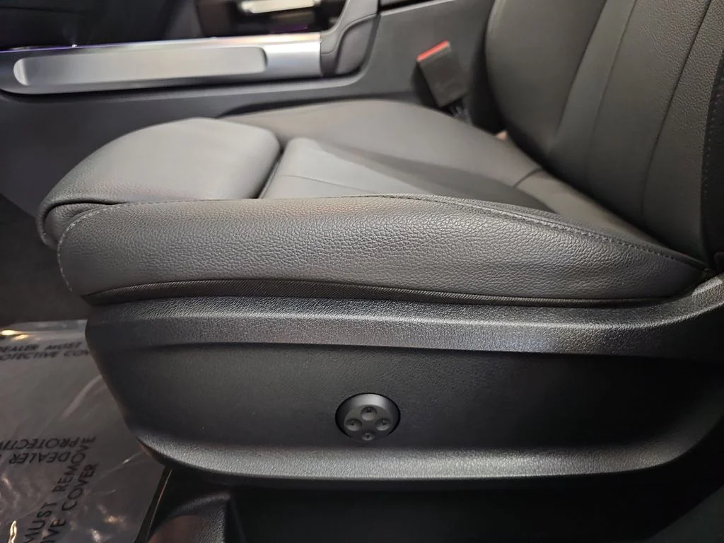 2026 Mercedes-Benz GLB GLB 250 - Photo 32