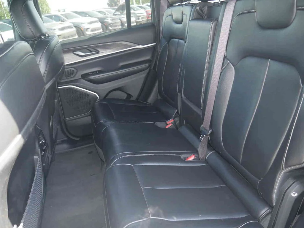 Certified Used 2024 White Jeep 4xe image 17