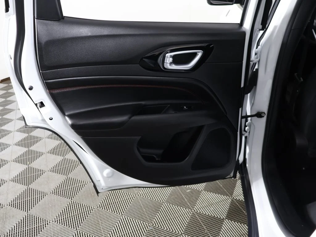 Used 2025 Bright White Clearcoat Jeep Trailhawk image 22