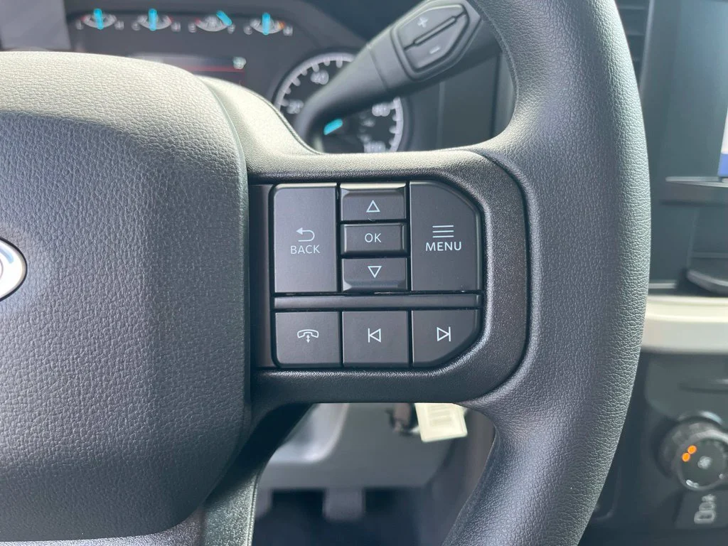 New 2026 Gray Ford XLT image 26