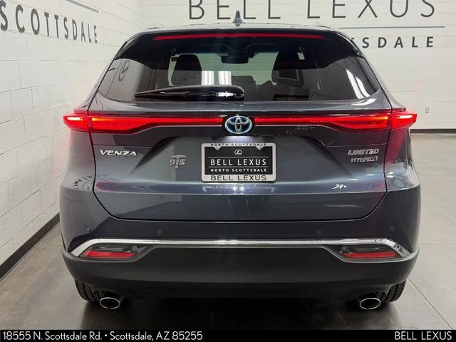 Used 2021 Gray Toyota Limited image 5