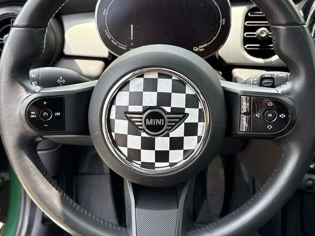 Used 2023 Green MINI Base image 18