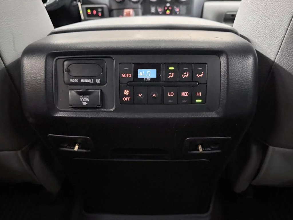 Used 2018 Silver Sky Metallic Toyota Platinum image 30
