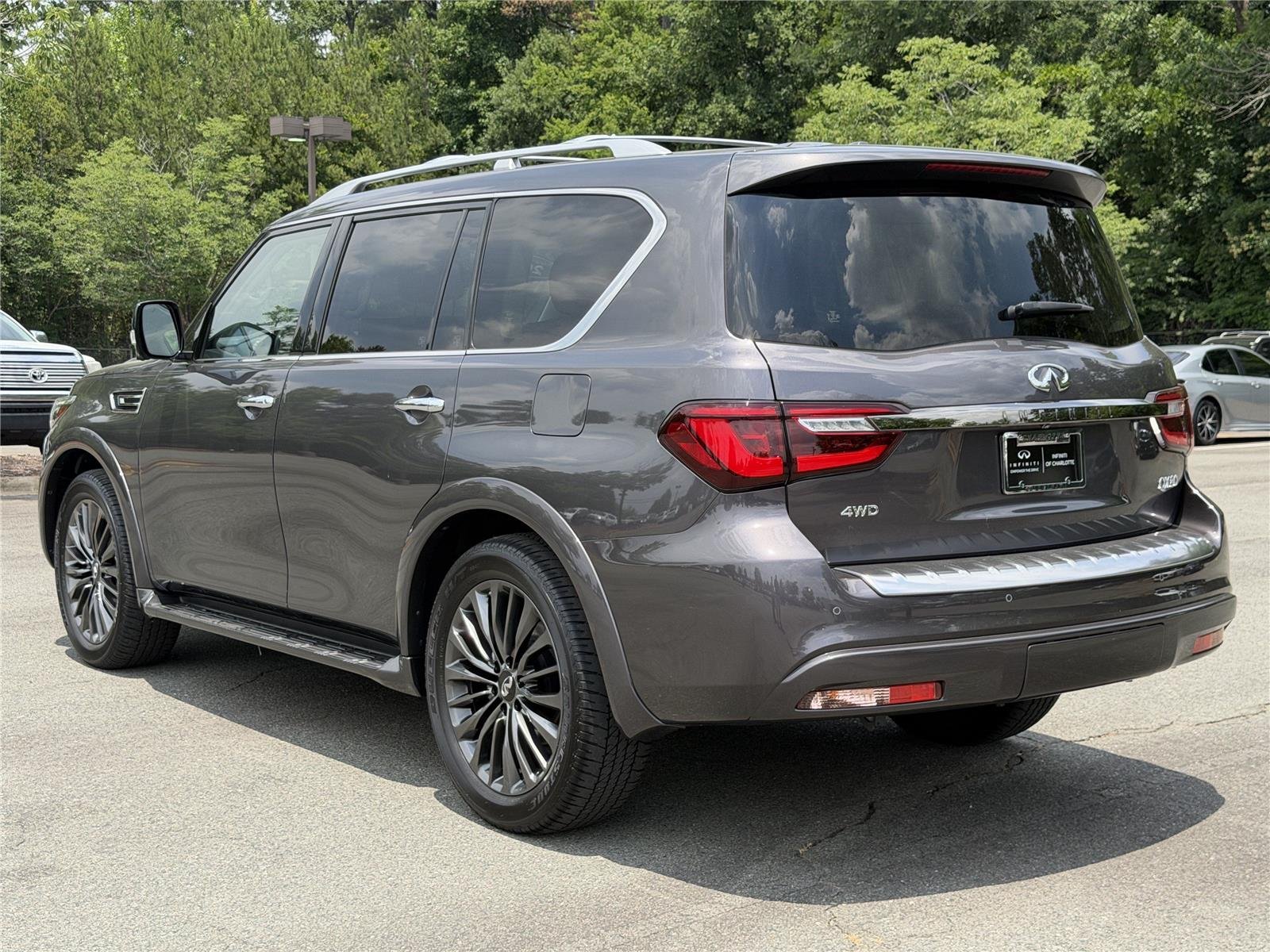 Certified Used 2024 Anthracite Gray INFINITI Premium Select image 28