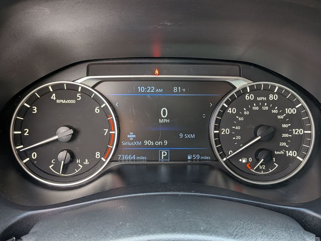 Used 2022 Silver Nissan 2.5 SV image 16