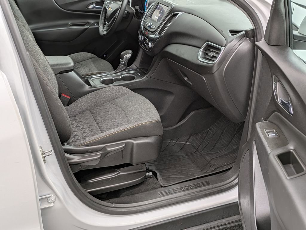 Used 2023 Summit White Chevrolet LT image 22