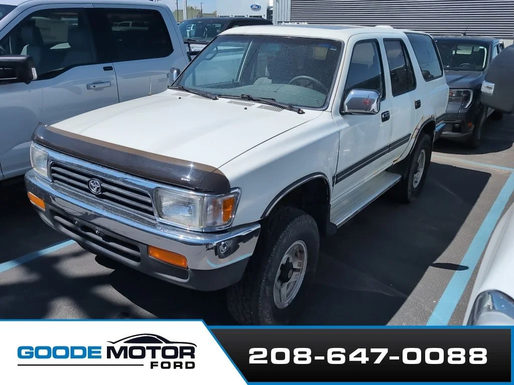 Used 1995  Toyota SR5 image 2
