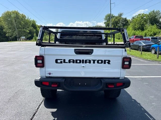 Used 2021 White Jeep Rubicon image 5