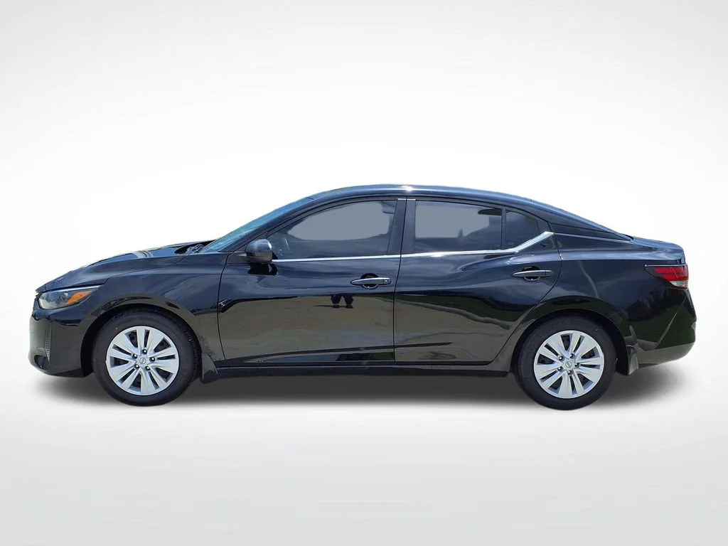 Used 2024 Black Nissan S image 5