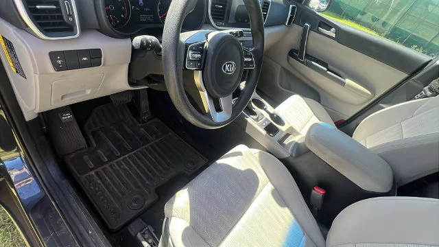 Used 2020 Blue Kia LX image 24
