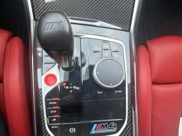 Used 2022 Frozen Brilliant White Metallic BMW Competition image 24