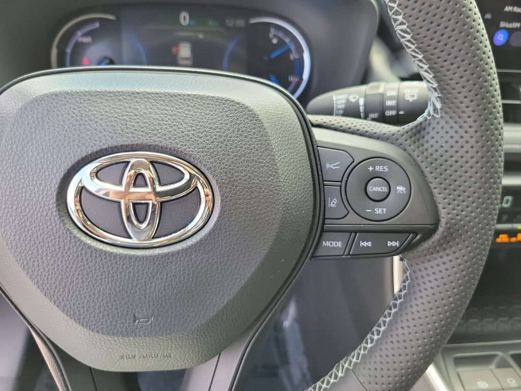 Used 2024 Silver Toyota XLE image 23