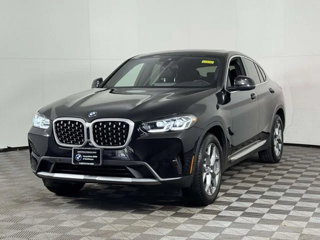 Used 2024 Black BMW xDrive30i image 7