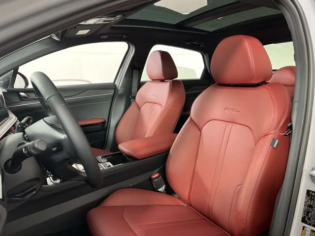 New 2026 Wolf Gray Kia GT-Line FWD image 11