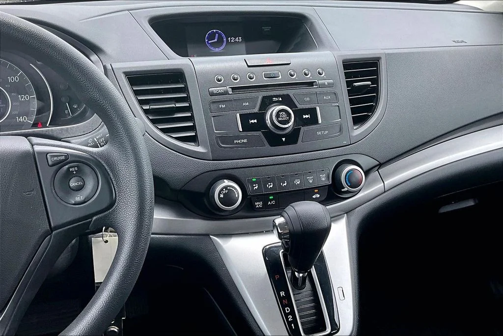 Used 2014 Black Honda LX image 9