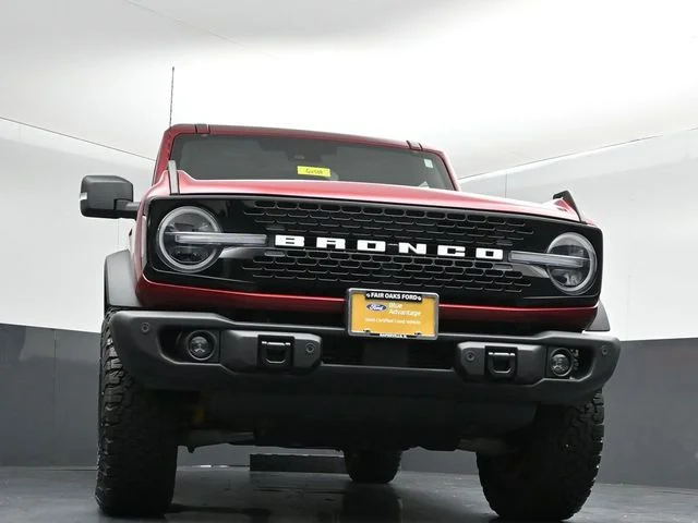 Certified Used 2025 Red Ford Badlands image 35