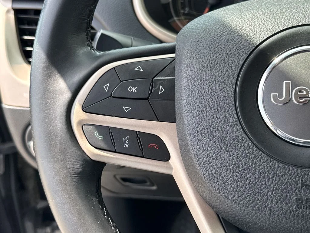 Certified Used 2017 Silver Jeep Sport image 15