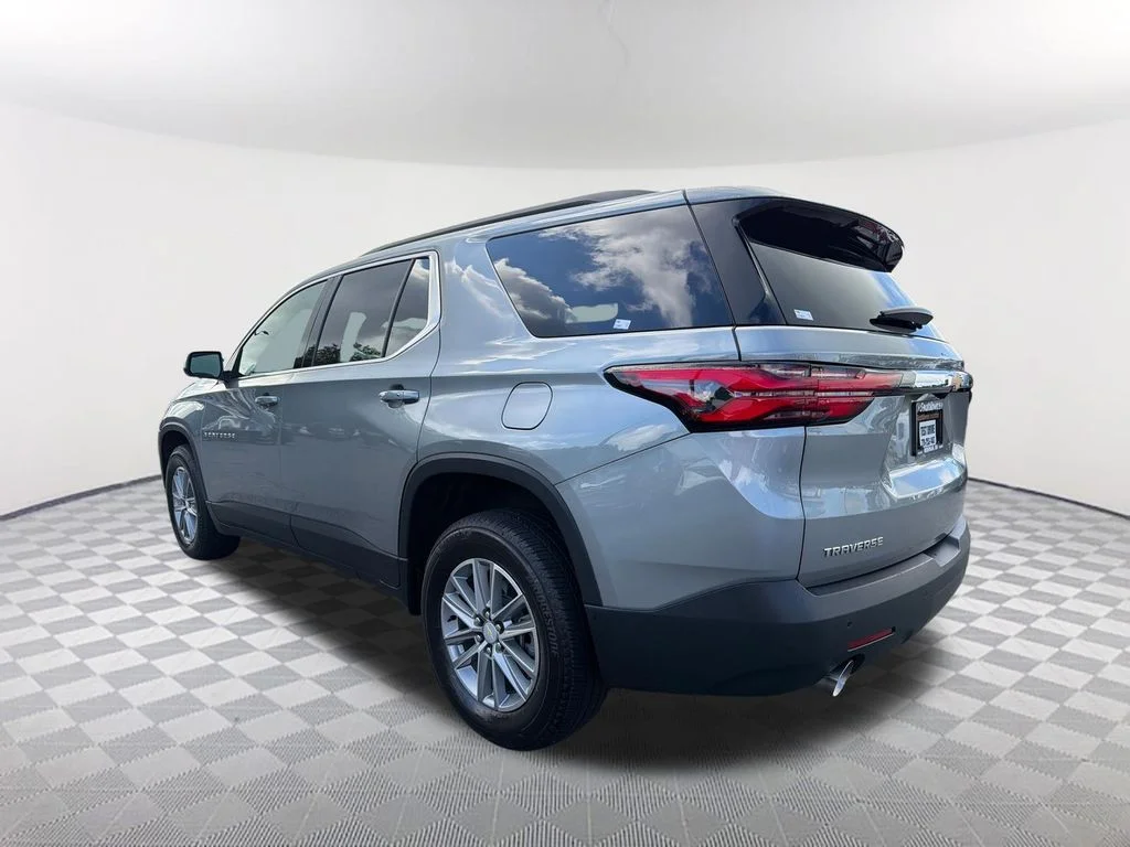 Used 2023 Gray Chevrolet LT image 7