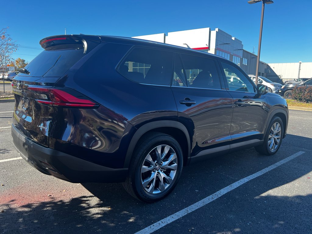 2024 Toyota Grand Highlander Hybrid Limited photo 2