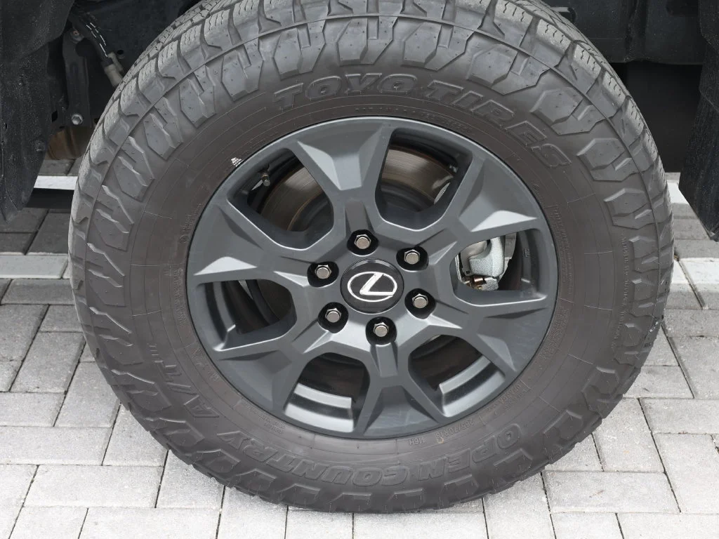 Used 2025 Silver Lexus 550 Overtrail+ image 47