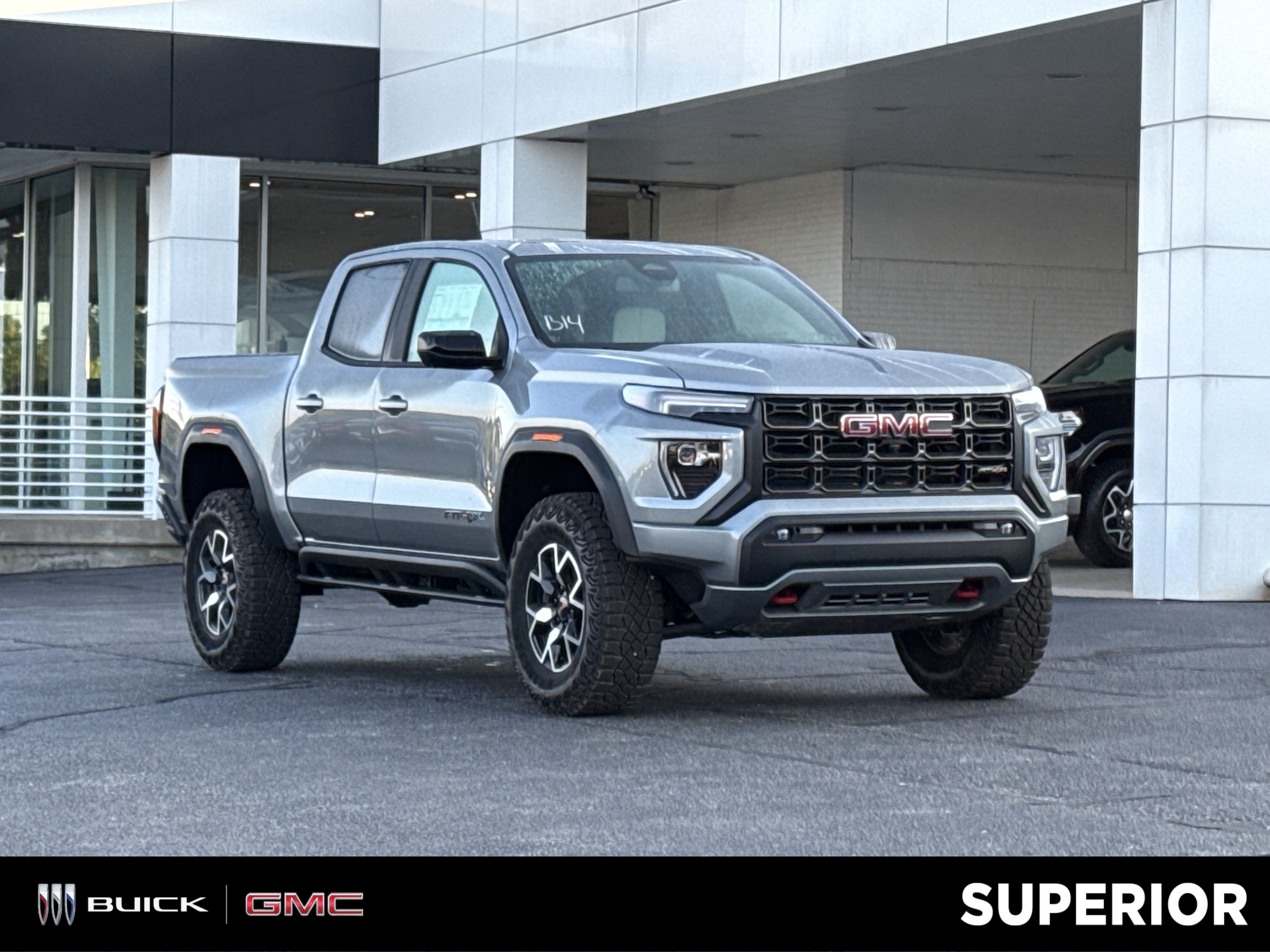 2026 GMC Canyon 4WD AT4X Crew Cab Short Box's photo