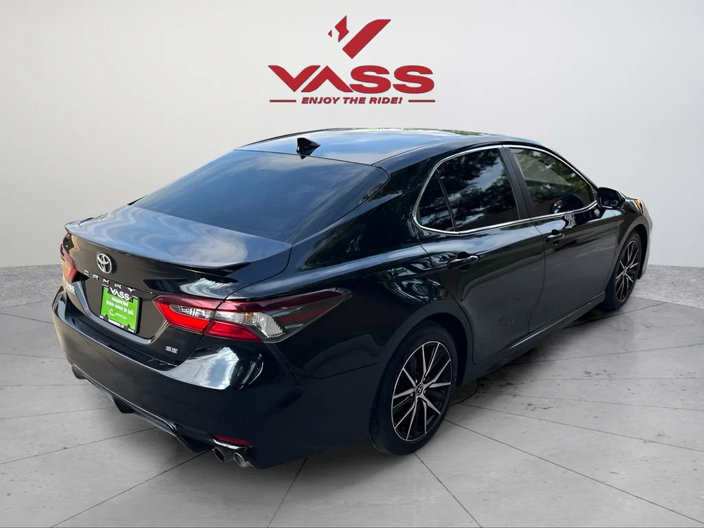 Used 2023 Midnight Black Metallic Toyota SE image 5