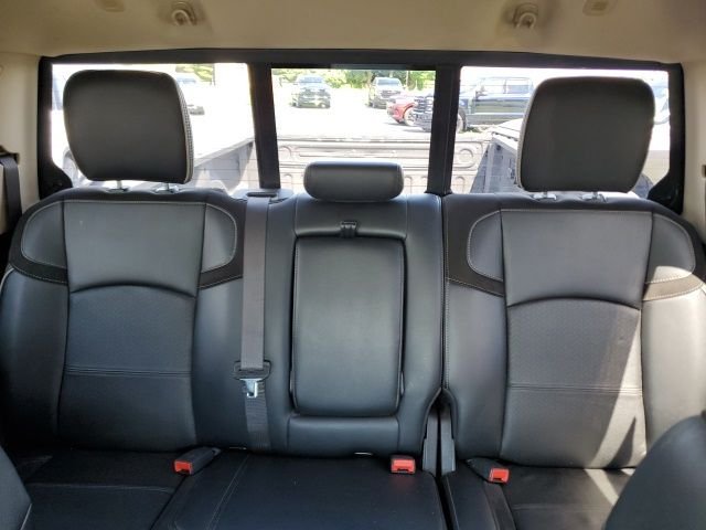 Used 2021 Silver Ram Laramie image 13